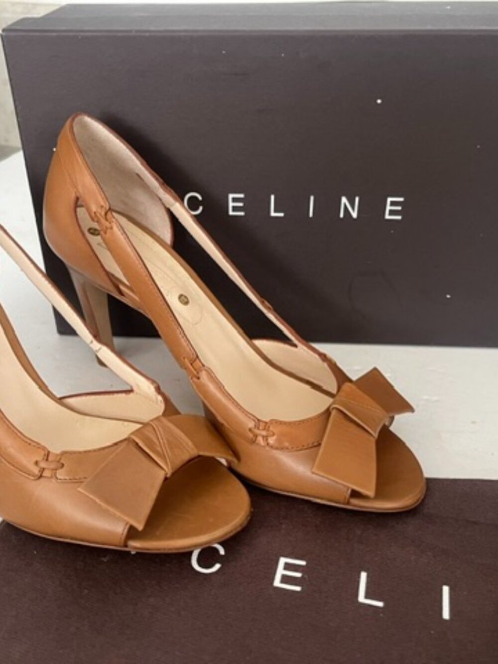 NEW IN BOX Celine Tan Leather Bow Peep Toe Pumps Heels Cutout